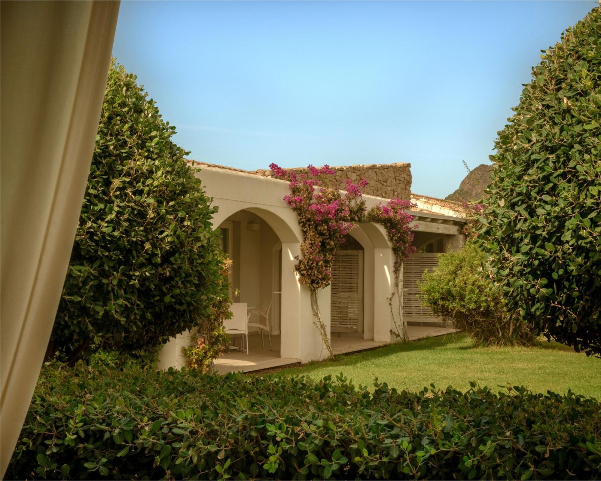 Hotel Suneva Wellness&Golf, Costa Rei Esterno foto